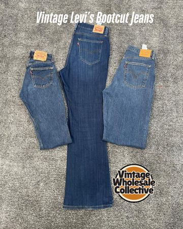 Vintage Levi’s Bootcut Jeans - e5 (25/12)
