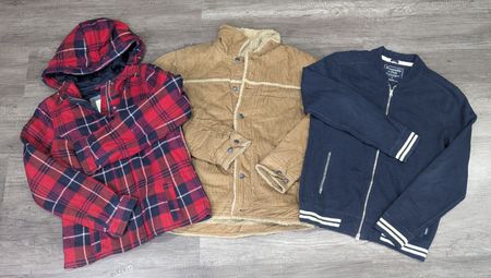 1694 | American Eagle, Hollister, Aeropostale & Abercrombie Jackets