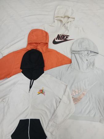 ZV1322 Nike Hoodie