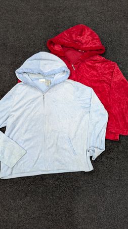 SD 317-- Fur Hoodies and A&F, Hollister Y2K PCs