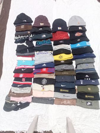 Toquinhas de marca mista VB601