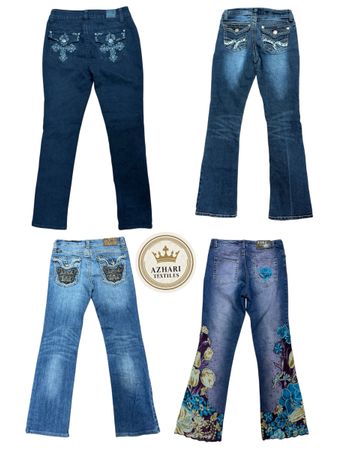 Y2K Embalised jeans At 217