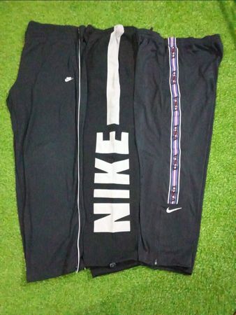 ナイキ トラックパンツ