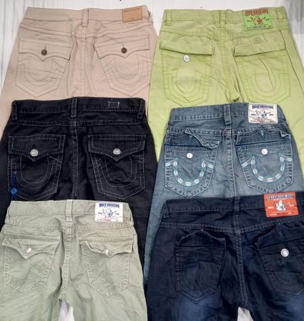 CR5743  True Religion Men’s Jeans