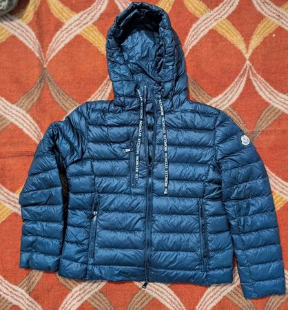 Monclers puffer jacket