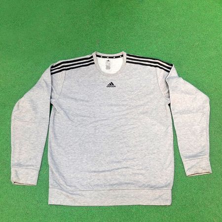 Adidas Sweatshirt