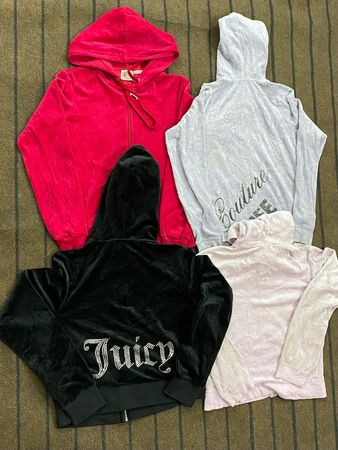 SD 278 - Juicy Couture Vintage Tops