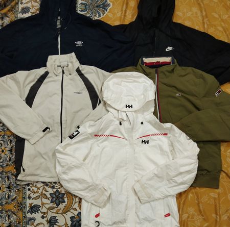 Jaqueta de track mix da marca