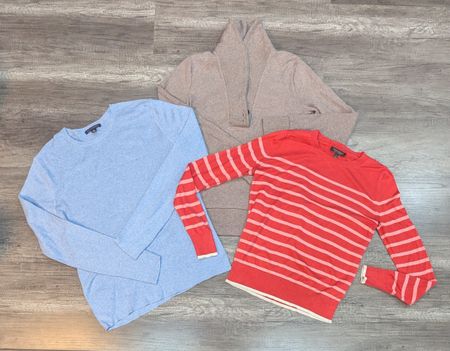 1876 - Forever 21 & Banana Republic Mixed Sweaters