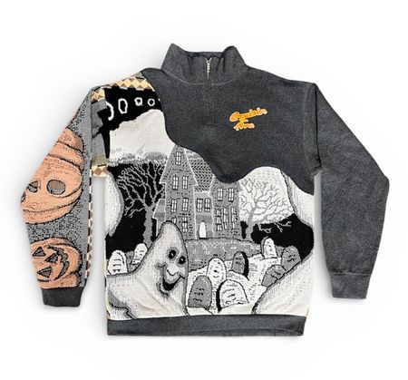 Fs-60 Upcycled sweatshirt with tapestry