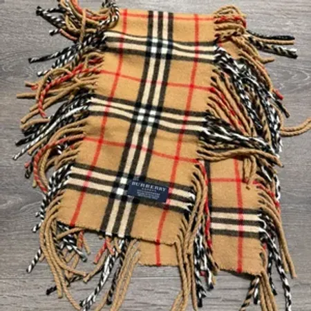 Custom handpick Burberry Scarf