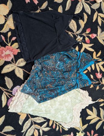 Mix Theme Stop ( Designer brands) selfesteem,Studio Y, pretty Angel,etc