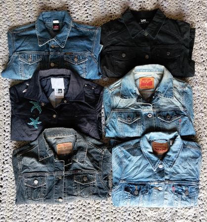 Denim mix branded jacket 15 pieces