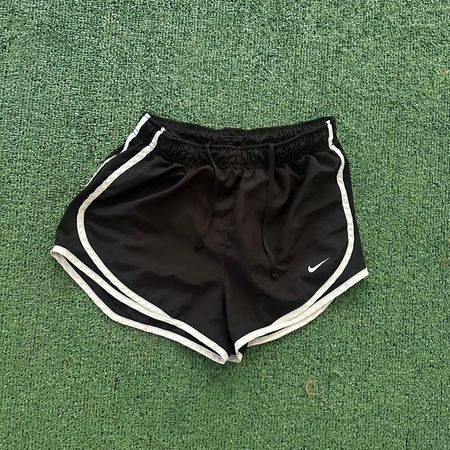 Shorts Nike autênticos
