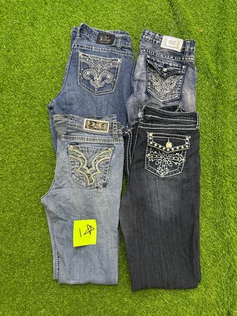 y2k woman’s flared jeans