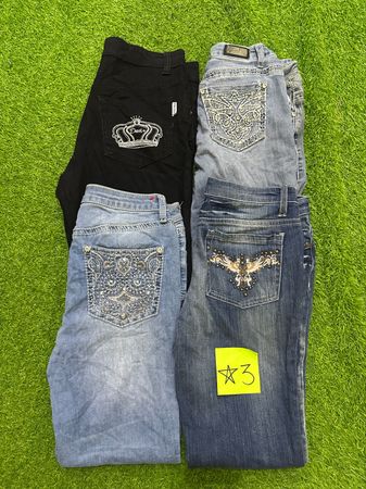 y2k woman’s flared jeans