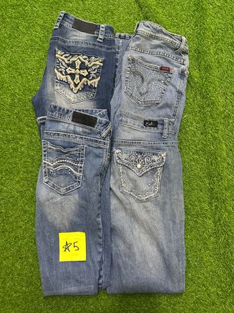 y2k woman’s flared jeans