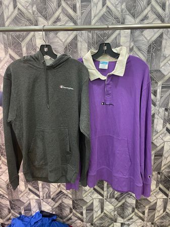 AV-0632 Champion Sweatshirts & Hoodies