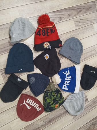 Mezcla de gorros de marca