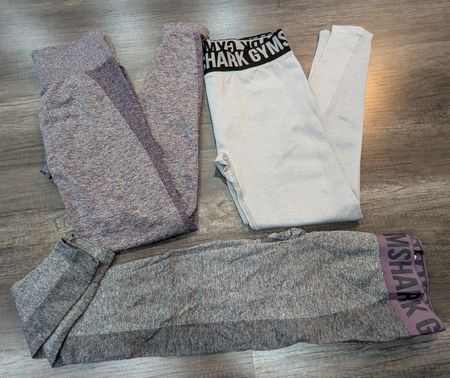 2064 - Gymshark Leggings