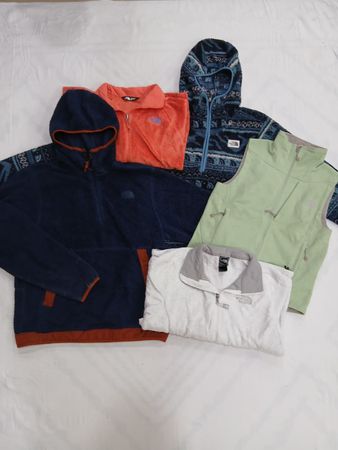 ZV1491 The North Face Fleece