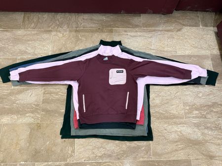 Columbia Sweatshirts – 8 Pieces
