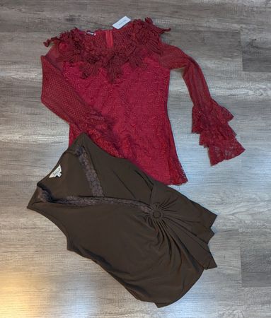 3032 - Vintage Style Blouses