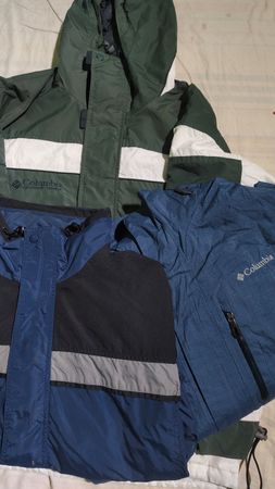 Columbia windbreaker 10