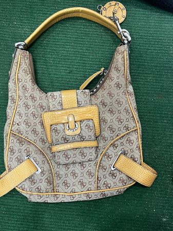 Guess bag