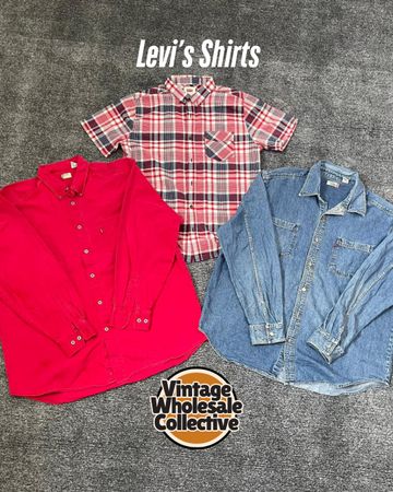 Levi’s Shirts - (15/01)