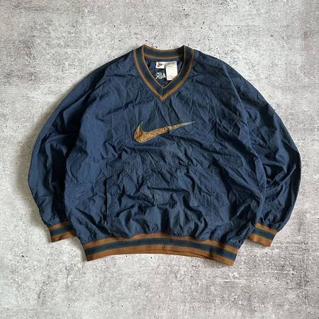 Felpa con logo 30 pz