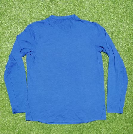 Lululemon t-shirt and tops