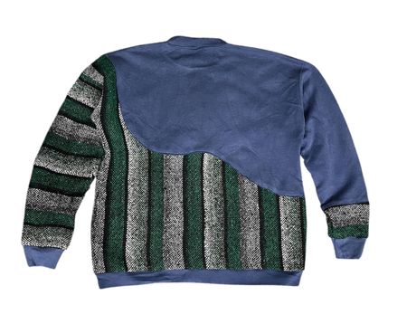 Fs-70 upcycled nike Sweatshirt with patch