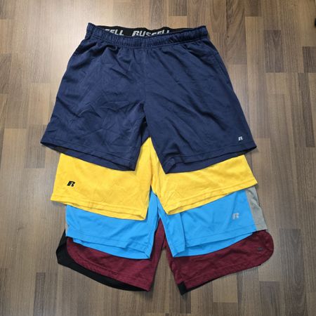 AV-0702 Russell Athletics Shorts | Short de sport