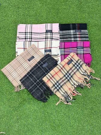 Beautiful Burberry  Scarves (D7)