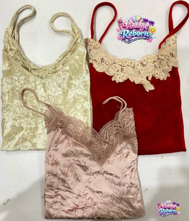 VR-200 Y2K Velvet Lace Trim Tops Bundle