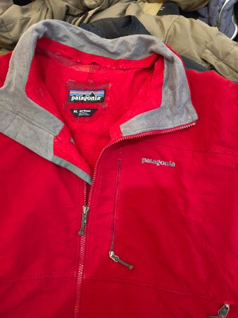 Patagonia Mix Brand Daunenjacken authentisch