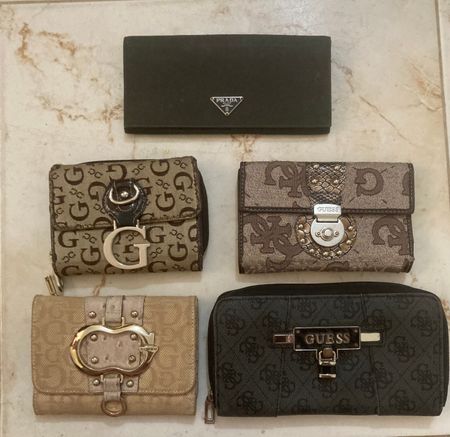 Porte-monnaie à main de la marque Y2k Mix