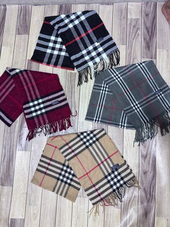 Burburry Scarves / Burburry Mufflers