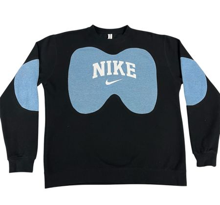 Fs-73 Upcycled Nike sweatshirt with patchwork