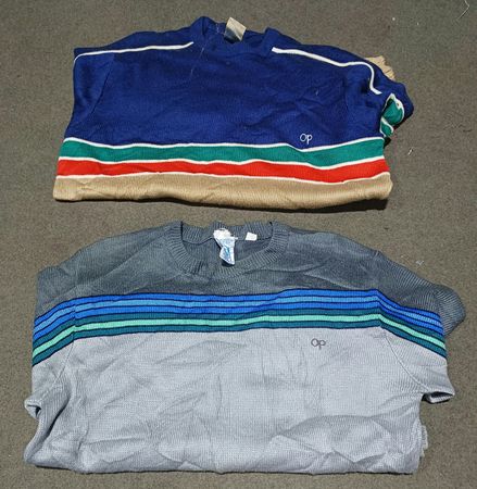 Op KNITWEAR SWEATER