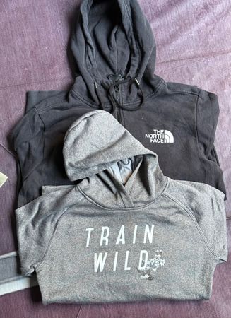 The north face sweetshirt and hoodie