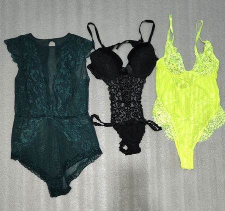 Women’s Lace Bodysuit