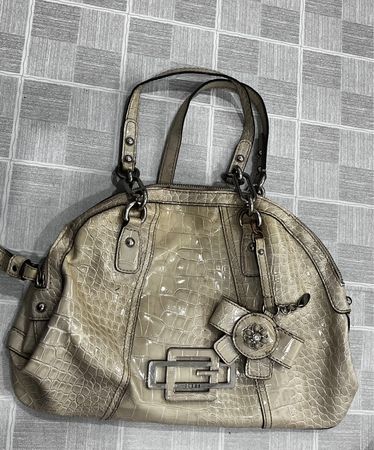 Guess bags