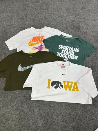ZV1572 Nike T-Shirts