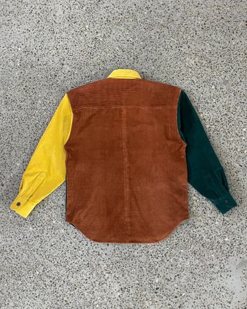 Camisa Oversized de Veludo Cotelê Reciclada