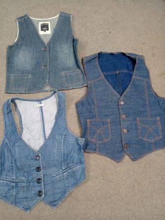 #227 Ladies Y2k Denim waistcoat