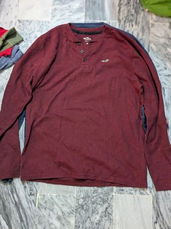 Hollister y2k style