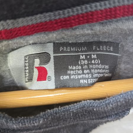 AV-0785 Russell Sweatshirts & Hoodies