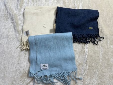 Écharpes Lacoste 🧣